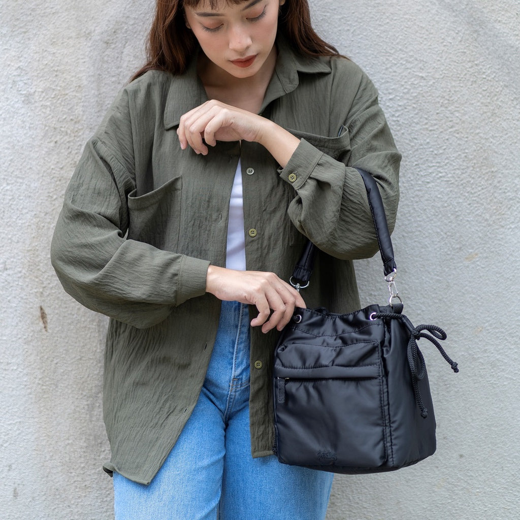 Flashy Tas Selempang Wanita Kirby Hitam