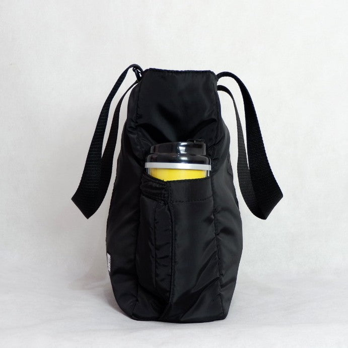 Flashy Tas Kepit Wanita Pruestel Hitam