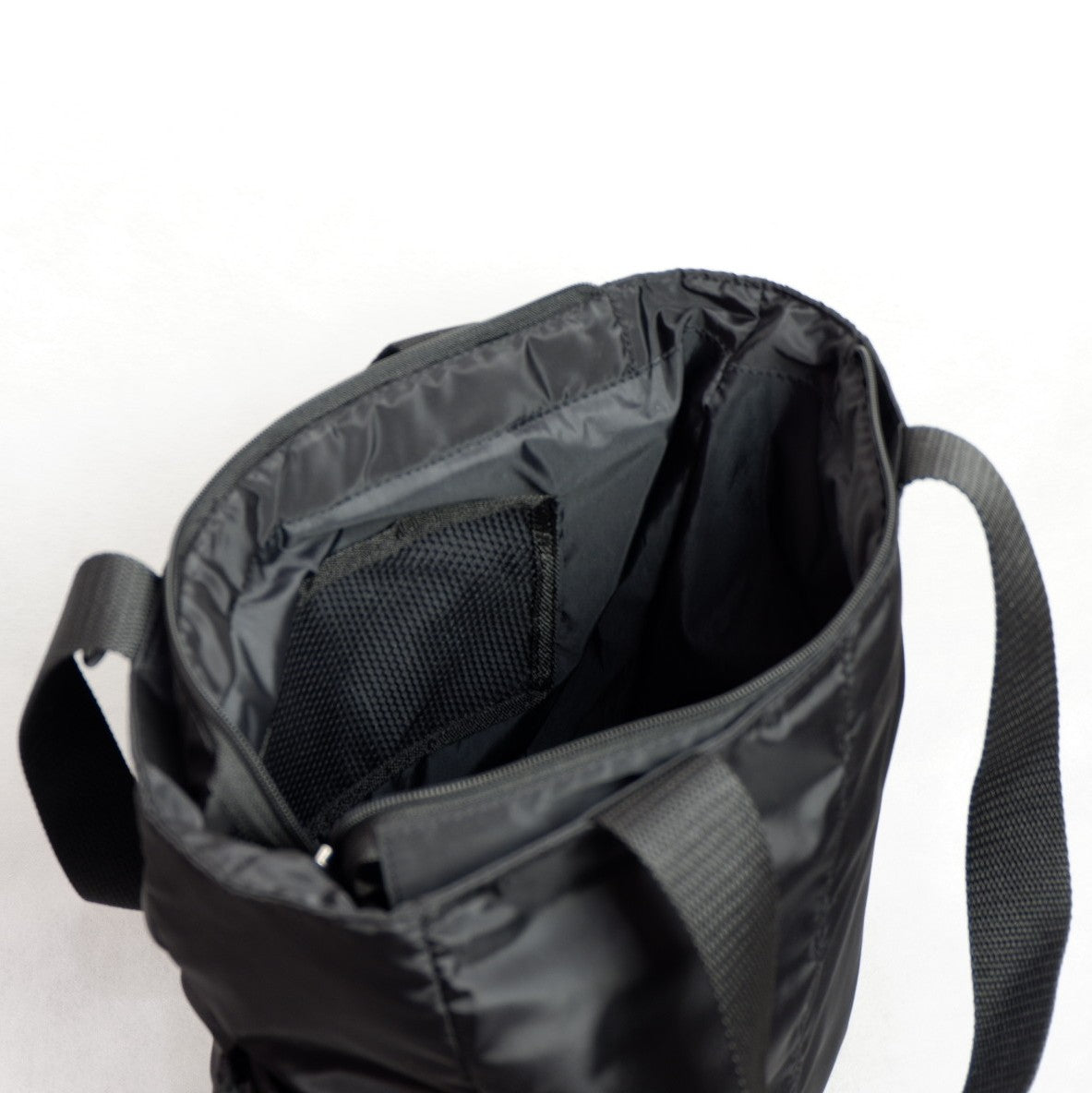 Flashy Tas Kempit Wanita Pruestel