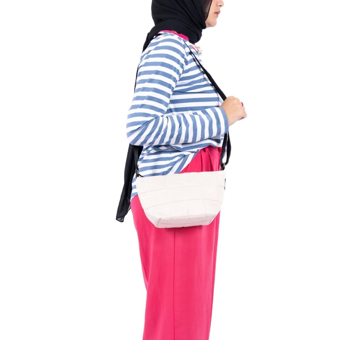 Flashy Tas Selempang Wanita Convyo Krem