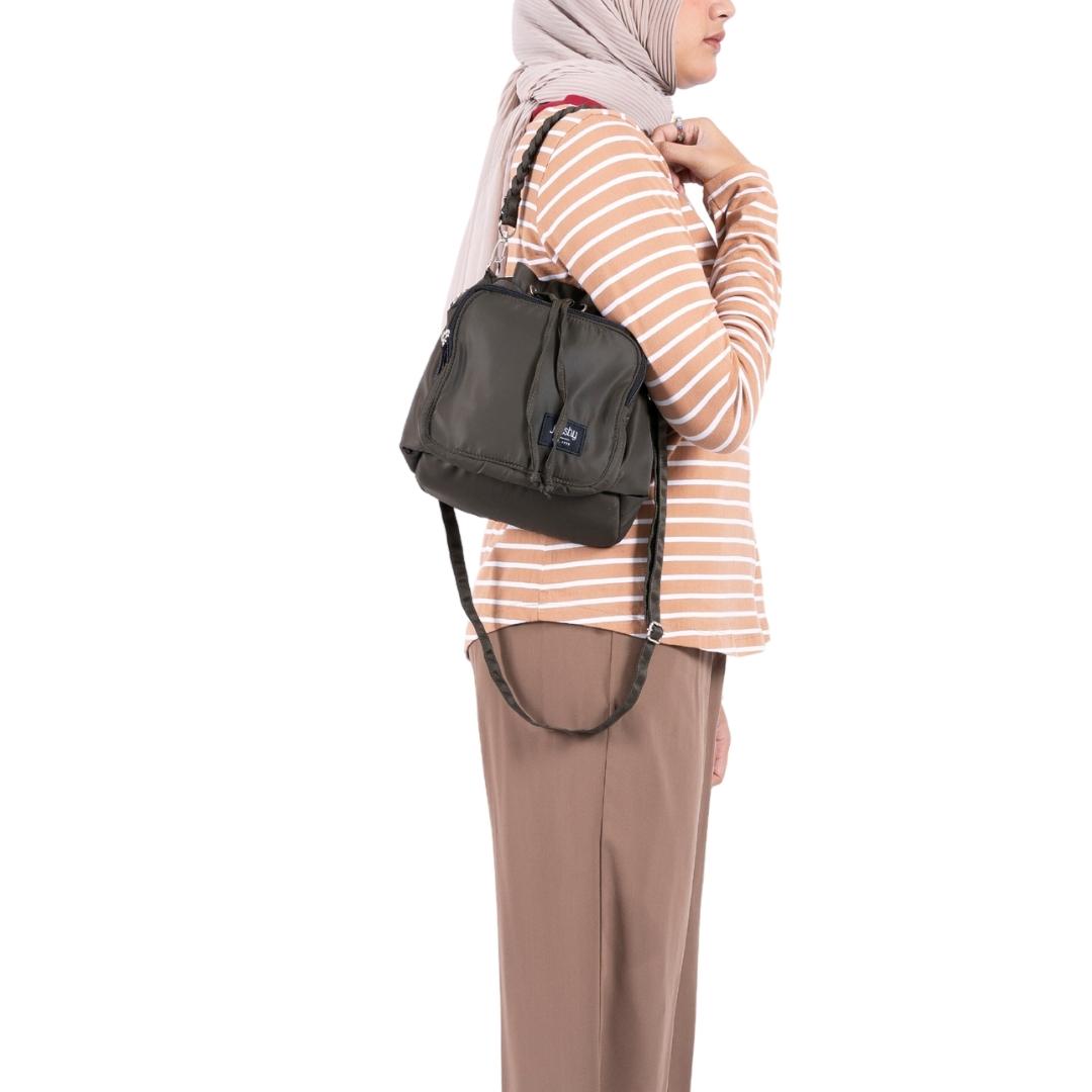 Flashy Tas Selempang Wanita Chiesa Three Hijau Olive