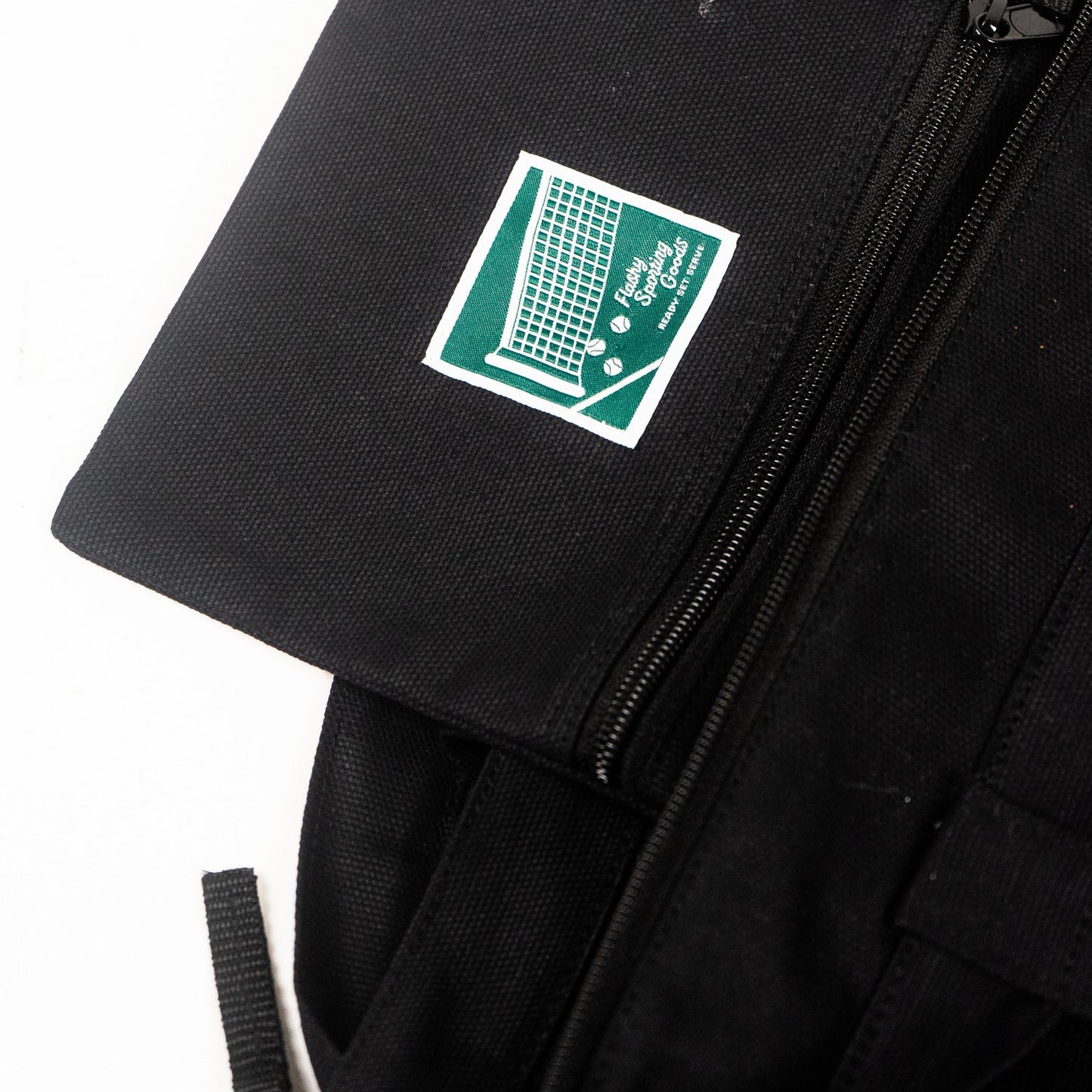 Flashy Tas Olahraga Tenis GLADYCE