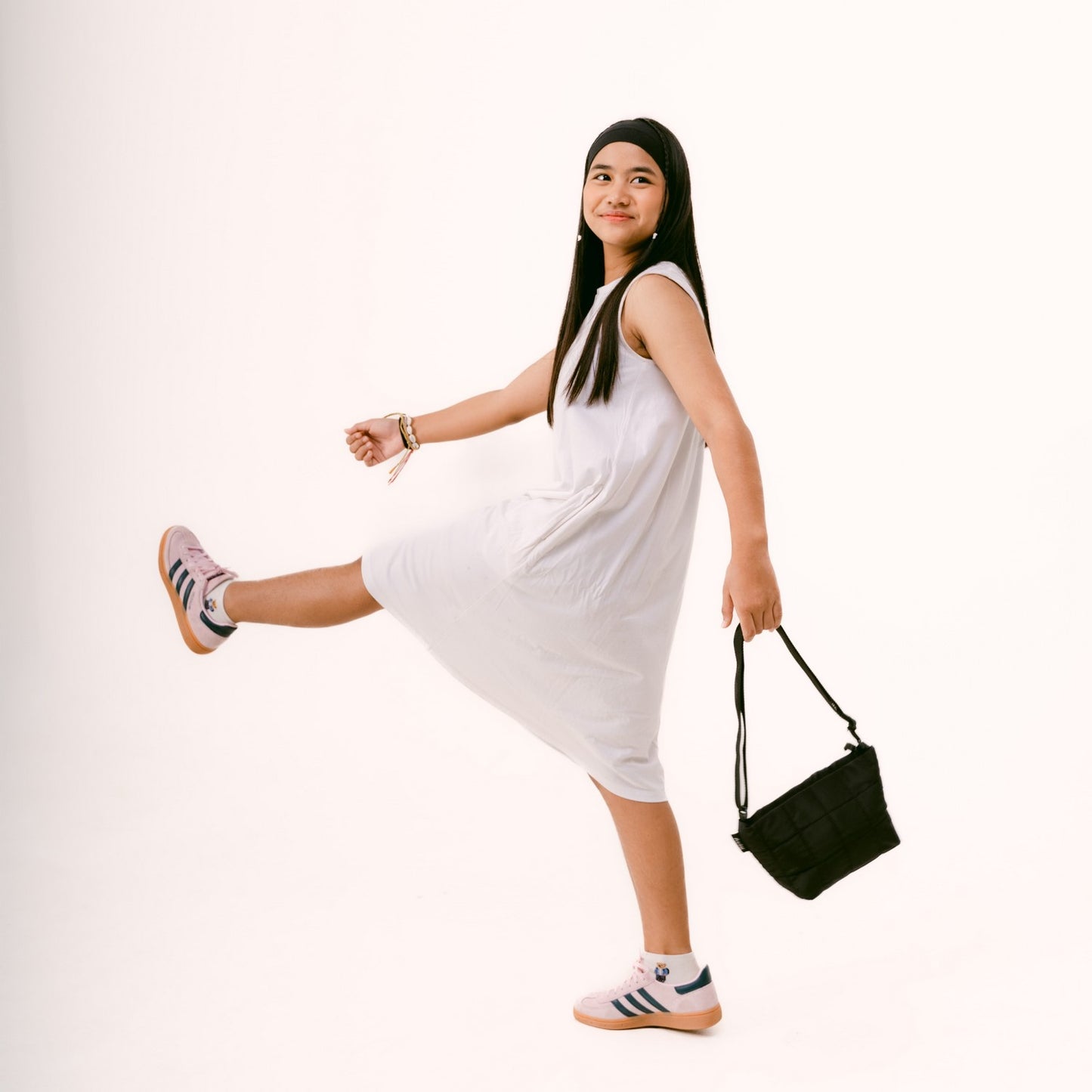 Flashy Tas Selempang Wanita Convyo Hitam
