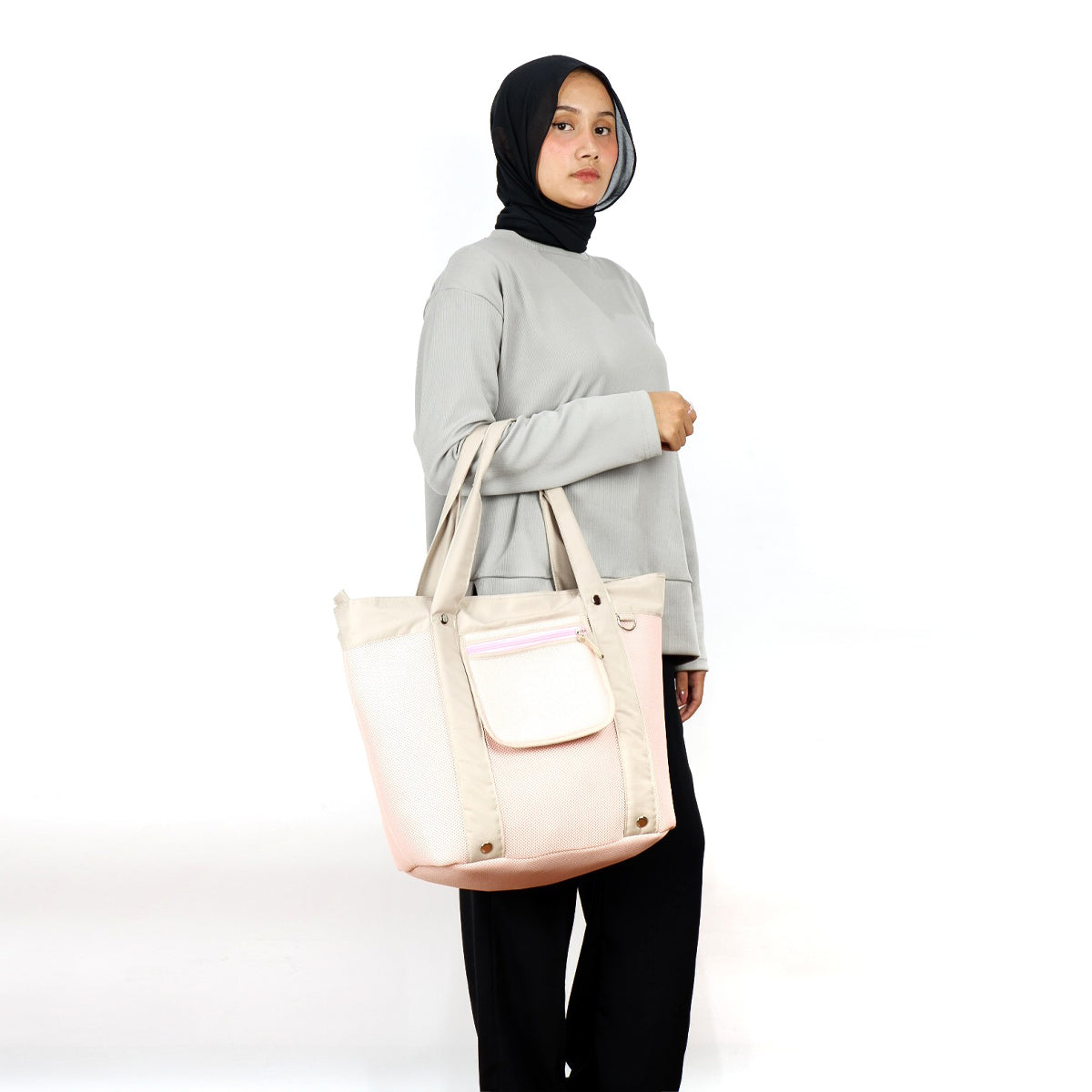 Flashy Tas Kepit Wanita Macpherson Merah Muda