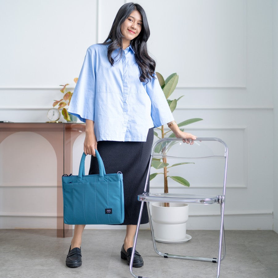 Flashy Tas Laptop Wanita Dolberg Biru Toska