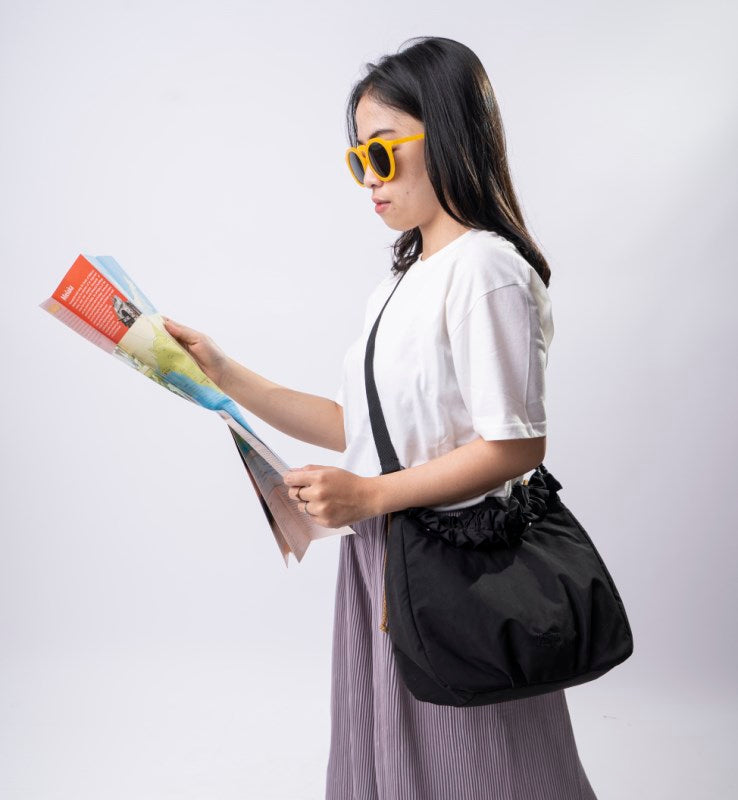 Flashy Tas Selempang Wanita Morellos Four Hitam