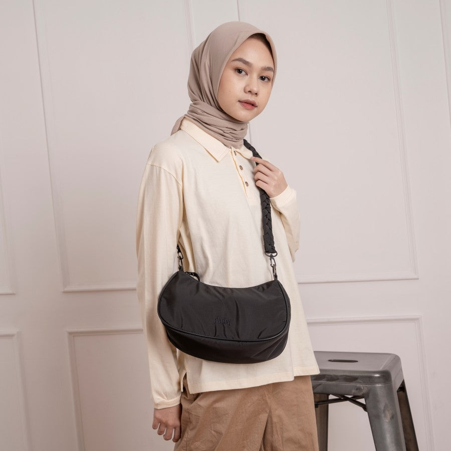 Flashy Tas Kempit Wanita Brokley Hitam