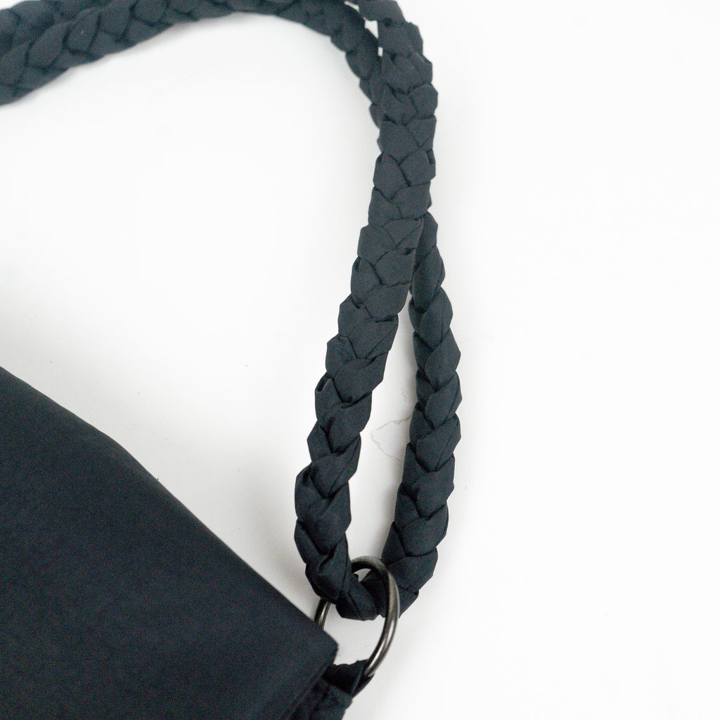 Flashy Tas Kempit Wanita Leyka Hitam