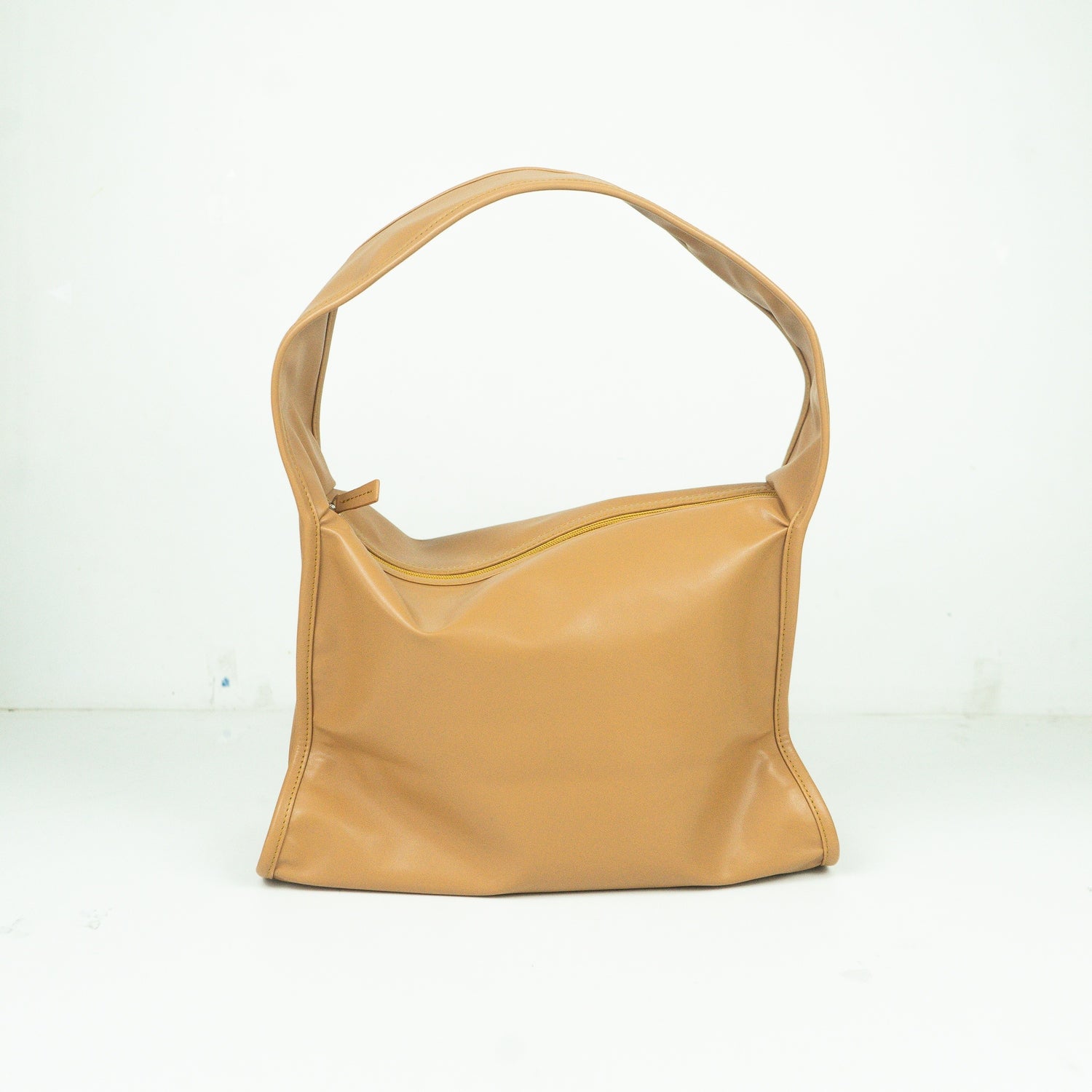 Flashy Tas Kepit Wanita Donelly