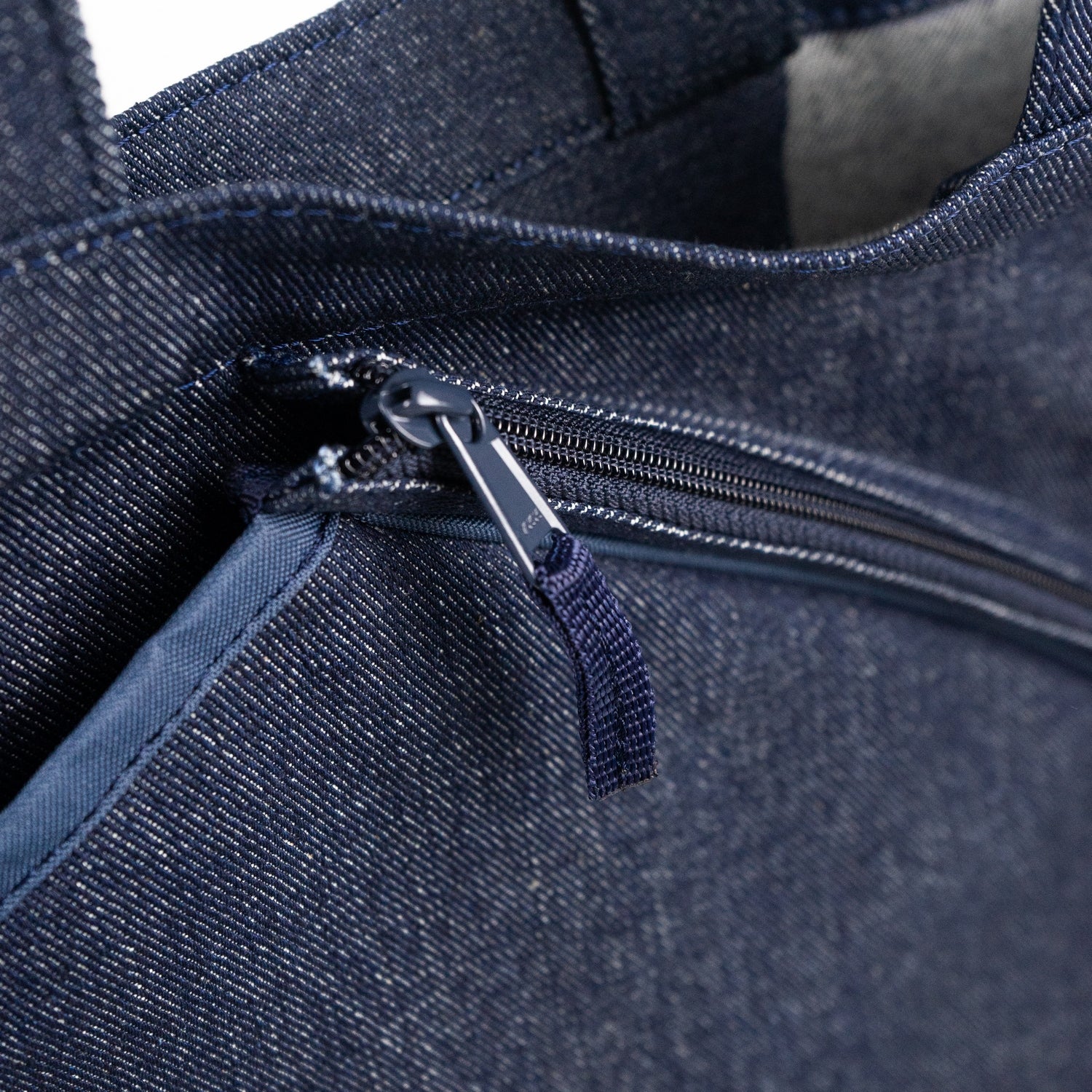 Flashy Tas Olahraga Tenis Gravolen