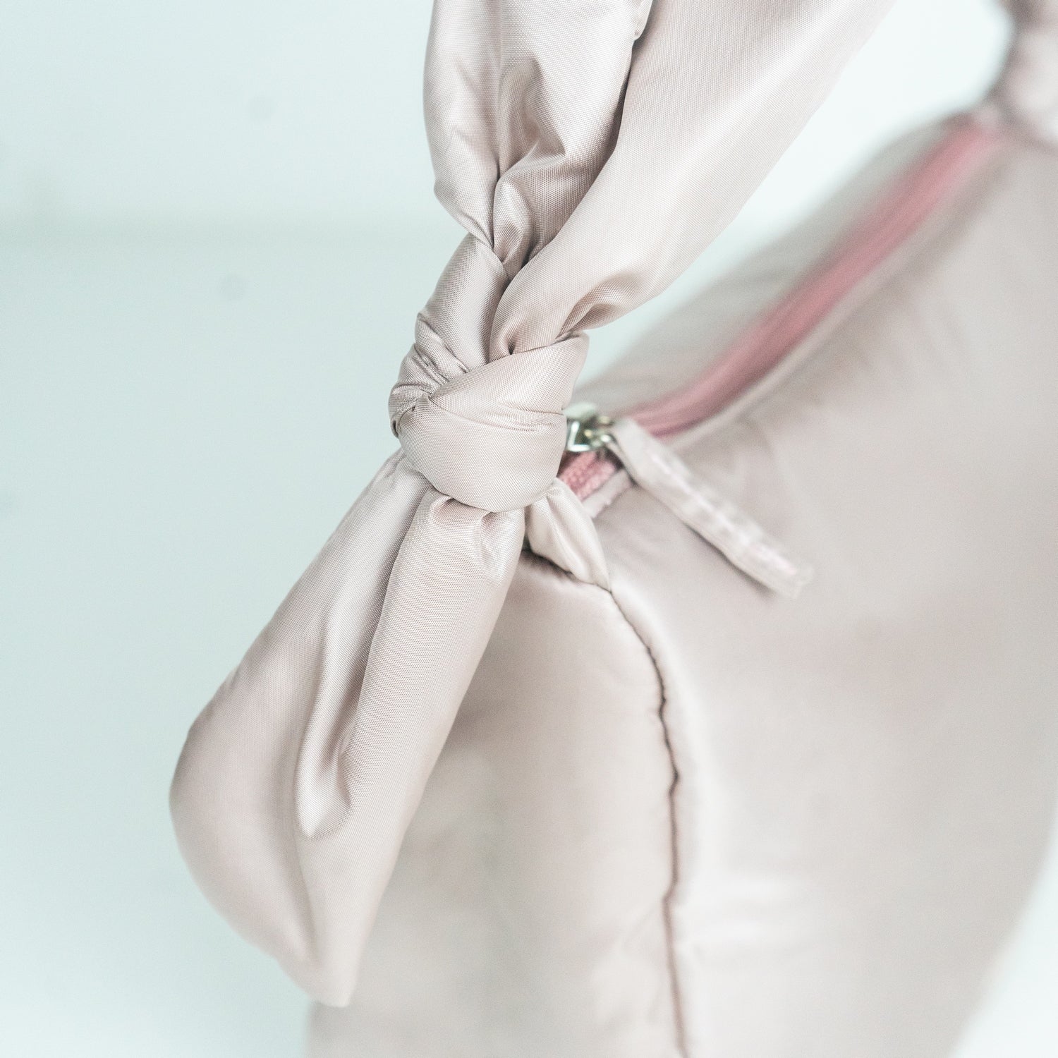 Flashy Tas Kempit Candy