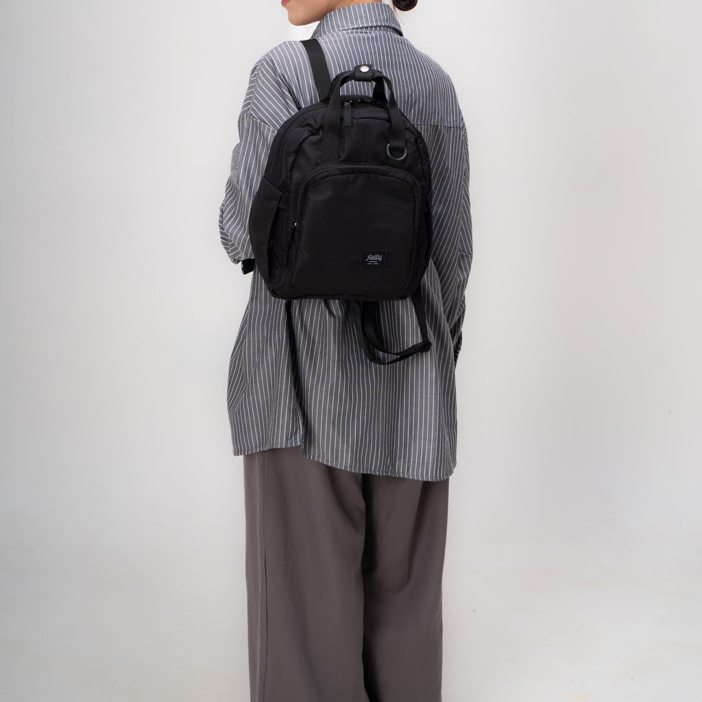 Flashy Tas Ransel Mini Wanita Larbert Seven Hitam