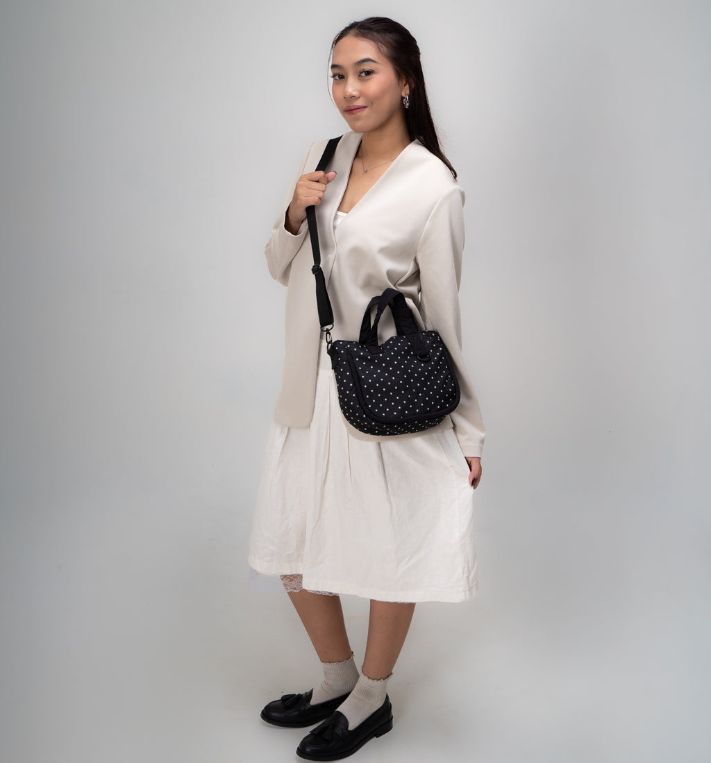 Flashy Tas Selempang Pretory Hitam Polkadot