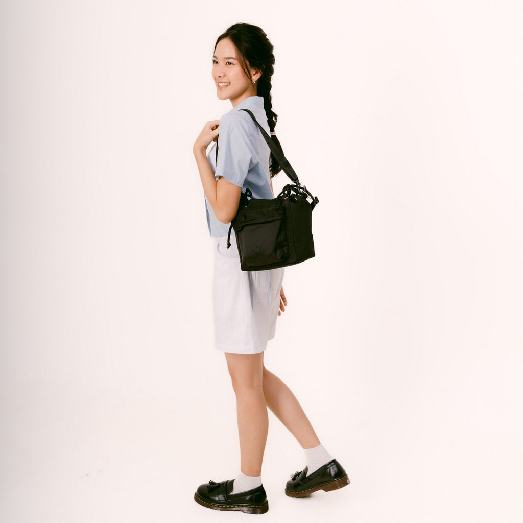 Flashy Tas Selempang Wanita Kirby Hitam