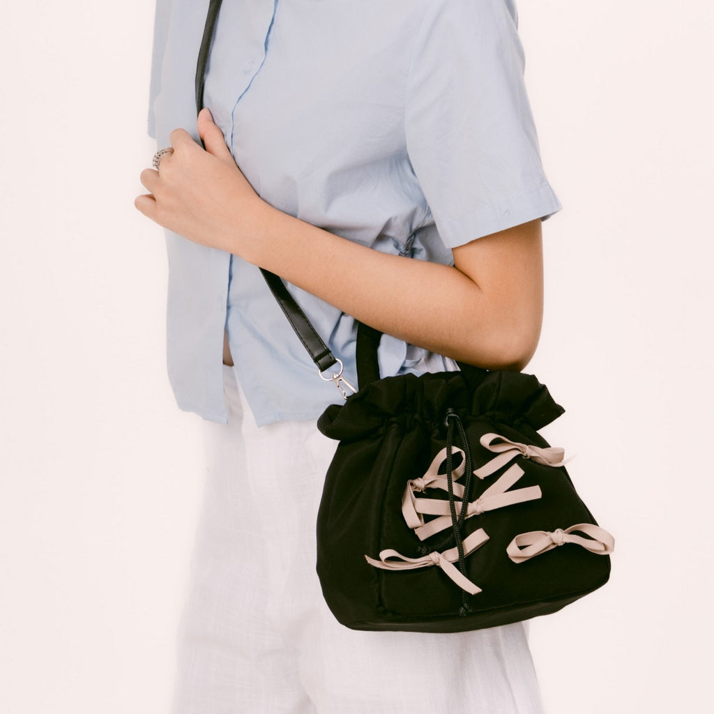 Flashy Tas Serut Wanita Cottrail Pita Krem Tua