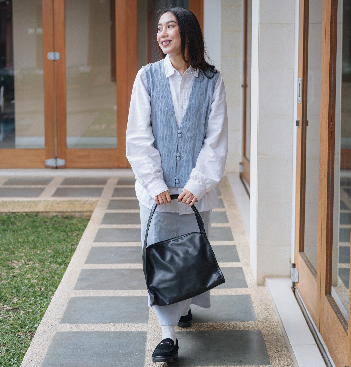 Flashy Tas Kepit Wanita Donelly