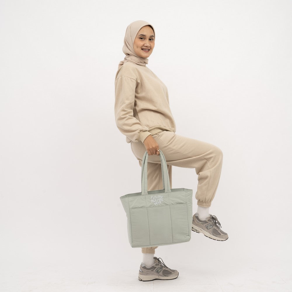 Flashy Tas Kempit Youdelly Hijau Sage Muda