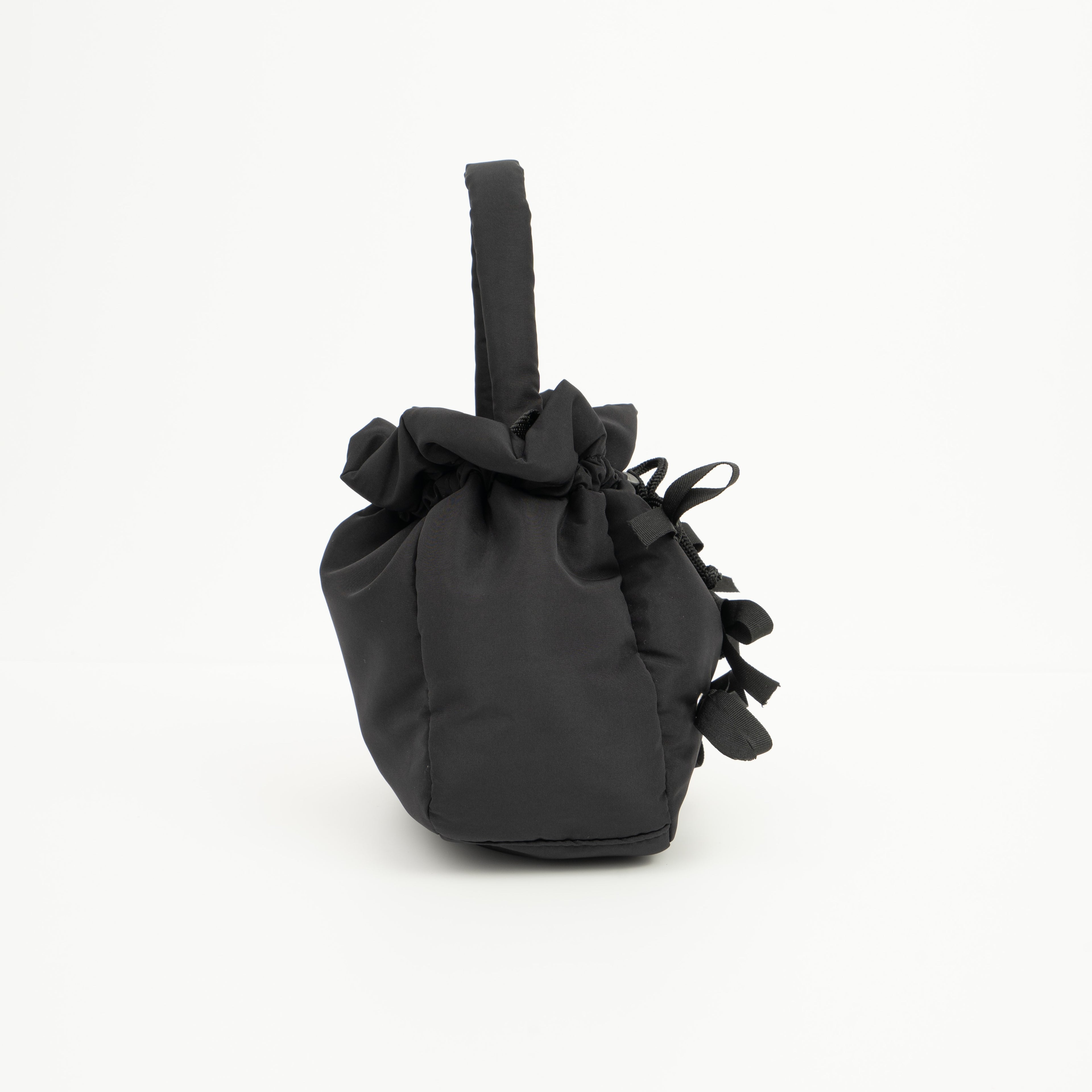 Flashy Tas Serut Wanita Cottrail Pita Hitam