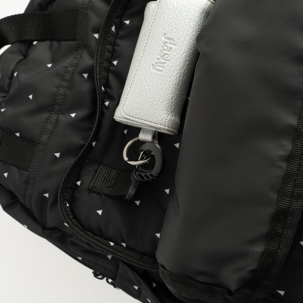 Flashy Tas Ransel Helvilo Hitam Segitiga