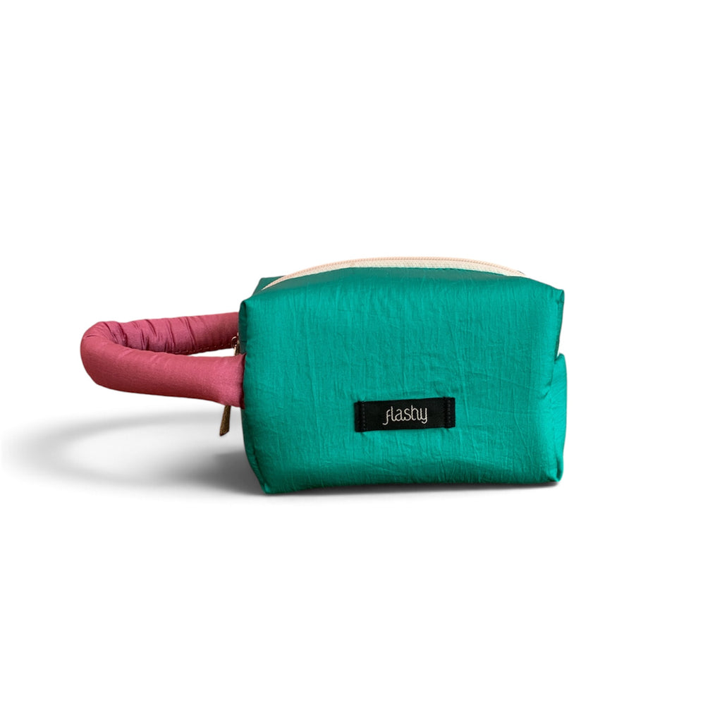 Flashy Pouch Wanita SWOLLEN